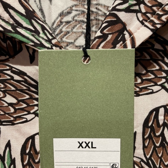 Mens (NWT) Goodfellow & Co. Pineapple Print Button Front - Picture 5 of 5